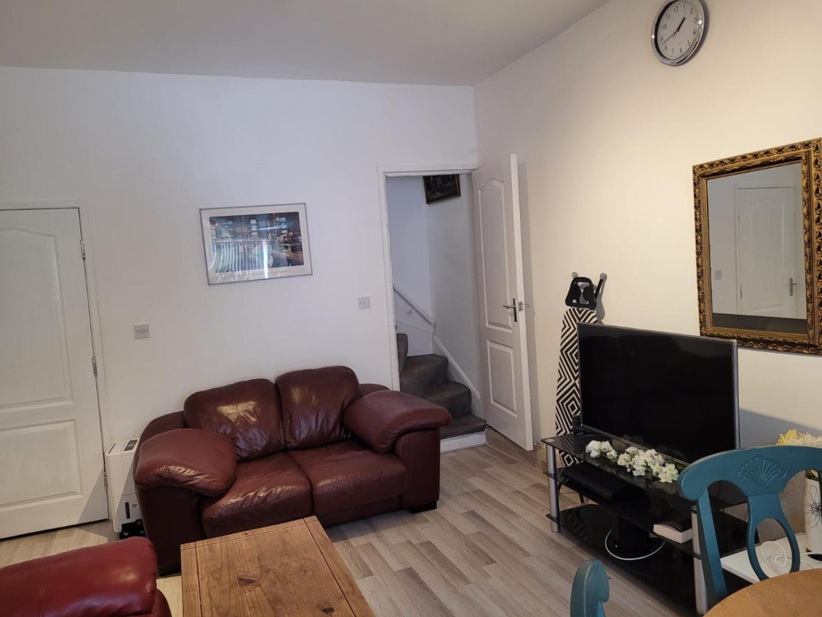 Nice Double Bedroom Near Qmc Nottingham Kültér fotó